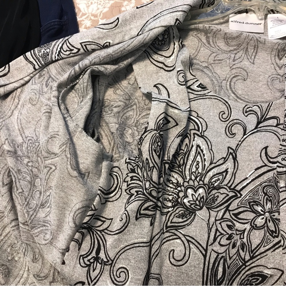 Alfred Dunner Black and Gray Paisley Blazer - Picture 5 of 5